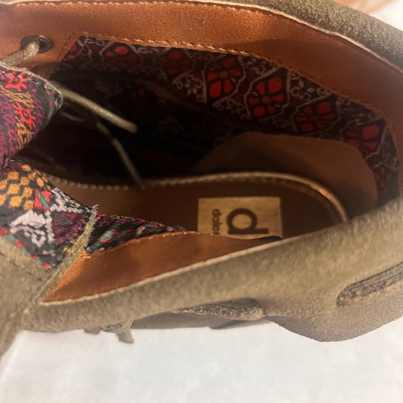 DV by Dolce Vita Brown Lace-Up Ankle Boots - Picture 4 of 5